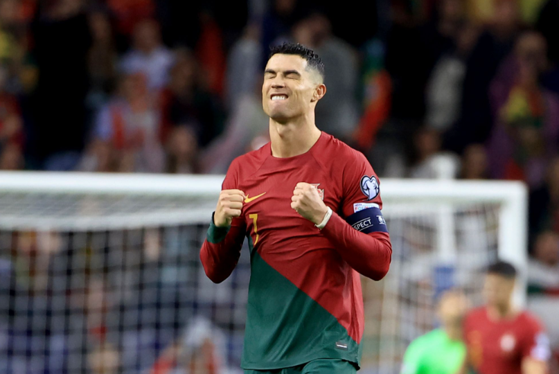 You are currently viewing Portugal 3-2 Eslováquia: Cristiano Ronaldo marca dois golos e garante vaga no Euro 2024