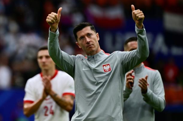 You are currently viewing Polônia 0-3 Áustria, Lewandowski não pode salvar o time